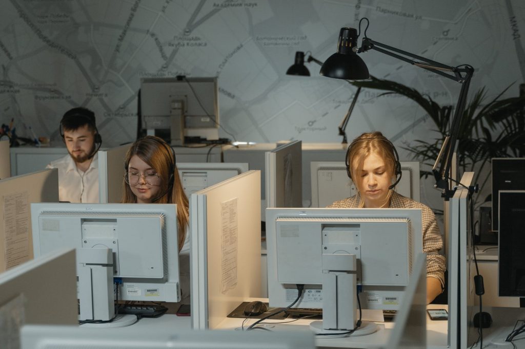 outsource inbound call center services